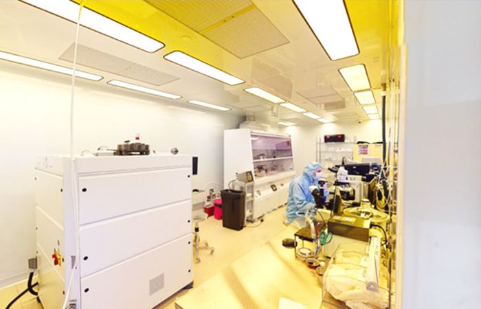 ISO 5纳米结构洁净室设备700 x 450 (3)